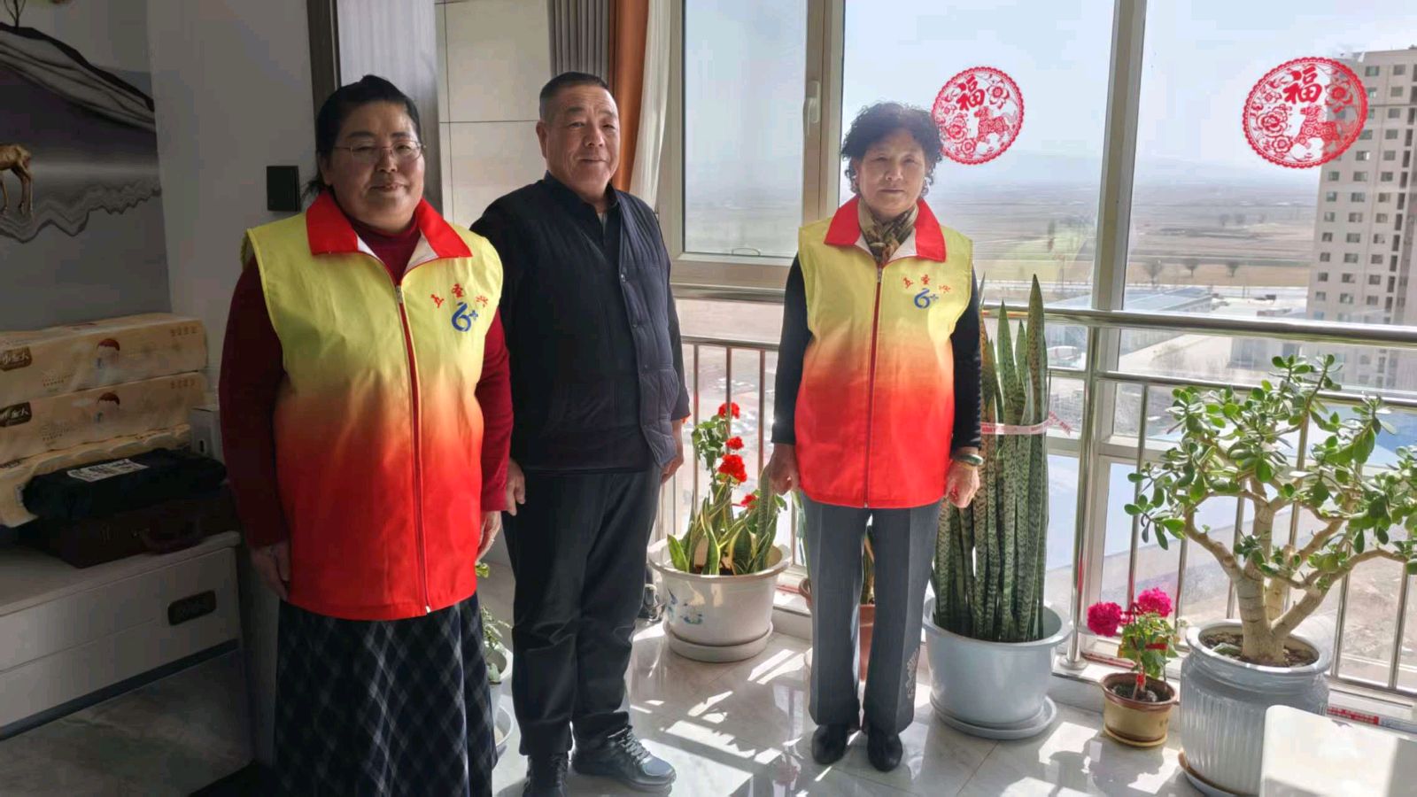 志愿服务暖人心 雷锋精神照陇原