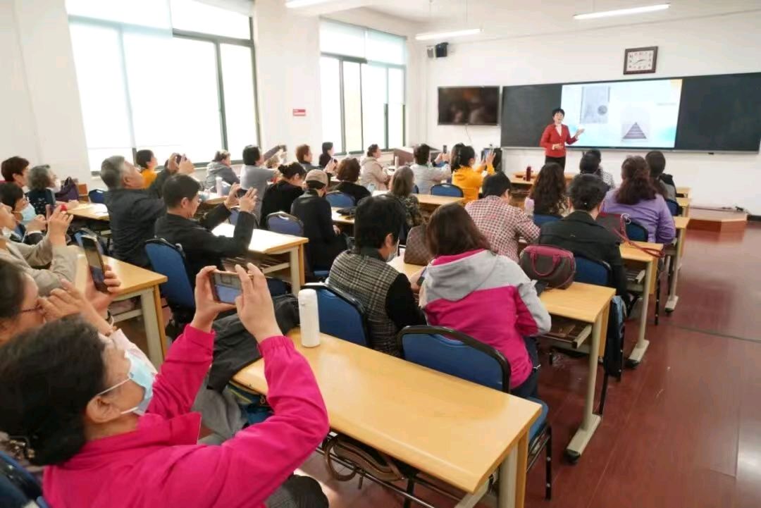 《我们正走在传播健康的路上》文/薛玉华 播讲/梦锁清秋(图6)