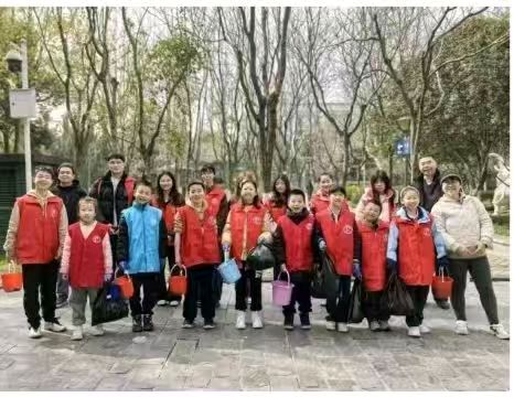 王子月读新闻 作者 王子月（图2）