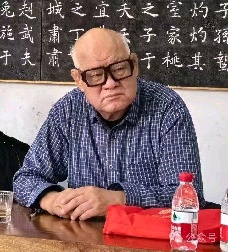 【都市头条向幸福出发编辑部】第15340期 艺海四楫——韩焕峰先生四斋记 文 浩素 徐浩钦 主播 浩素