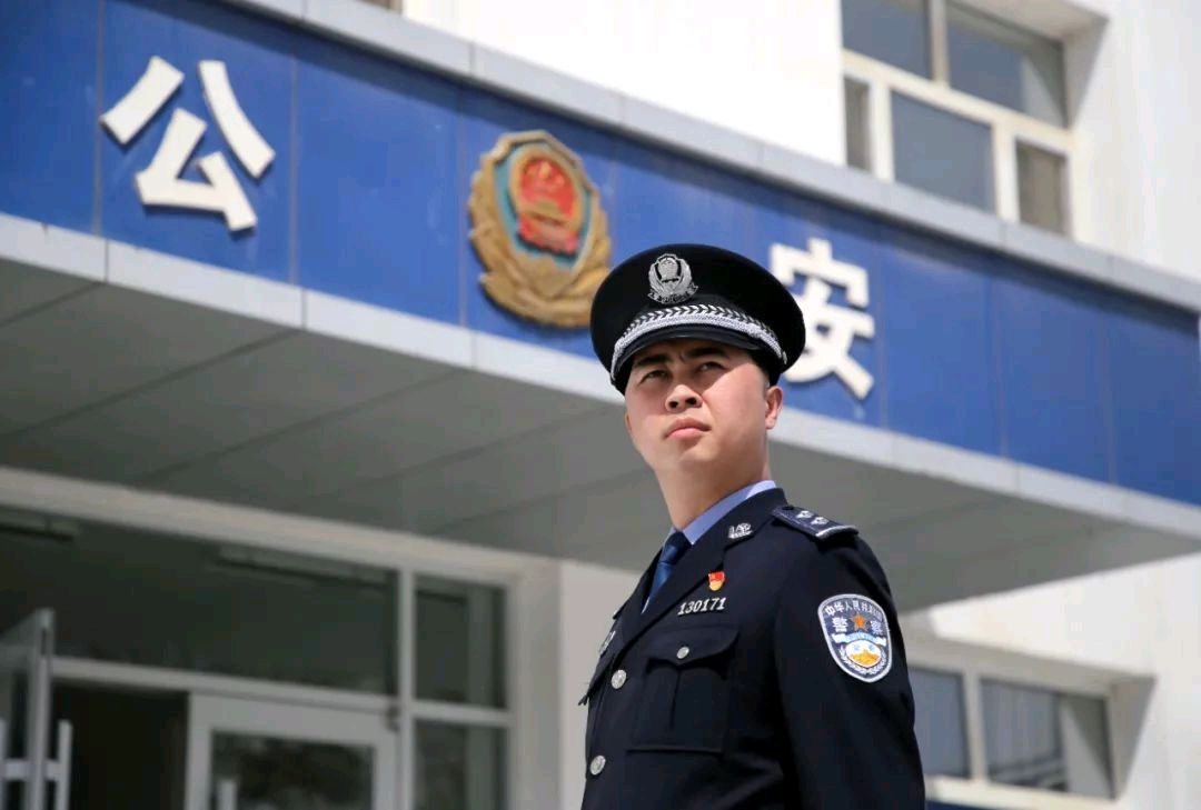 水仙子·赞公安干警金夜（兰州）（图3）