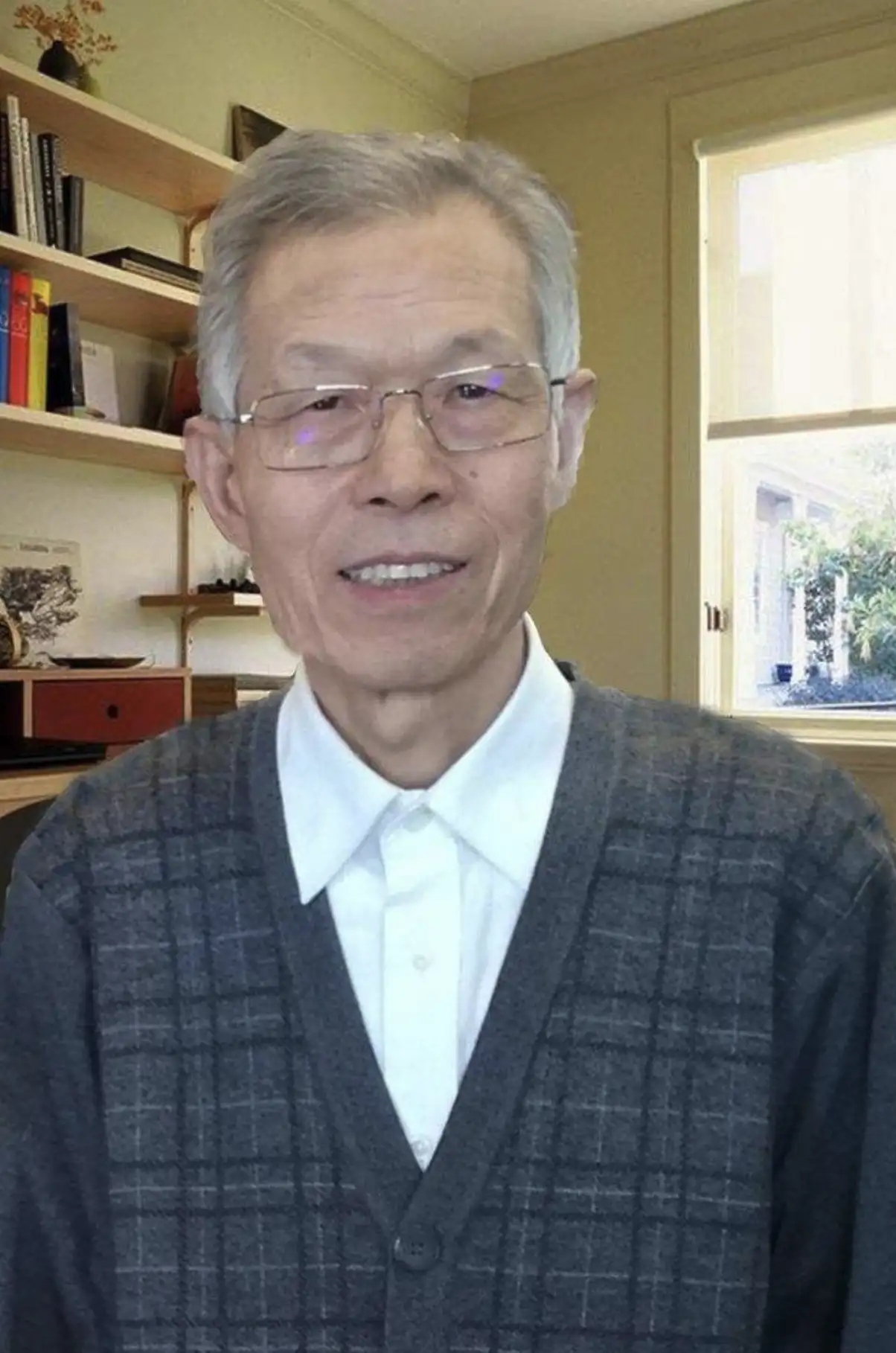 新歌《月光下的桃花园》全网上线发行 (演唱:张芝明/作曲: 罗顶吾/作词:张庆和)(图3)