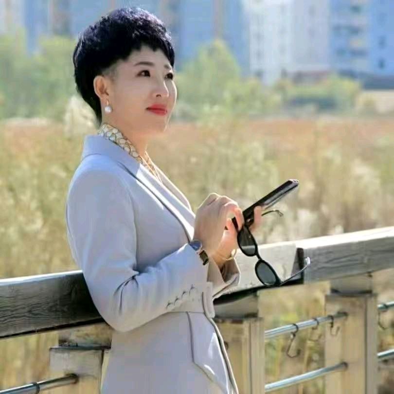 想你了 作者：默默辽河 金牌主播：丽莎 || 东方《品语亭》诗社（图2）