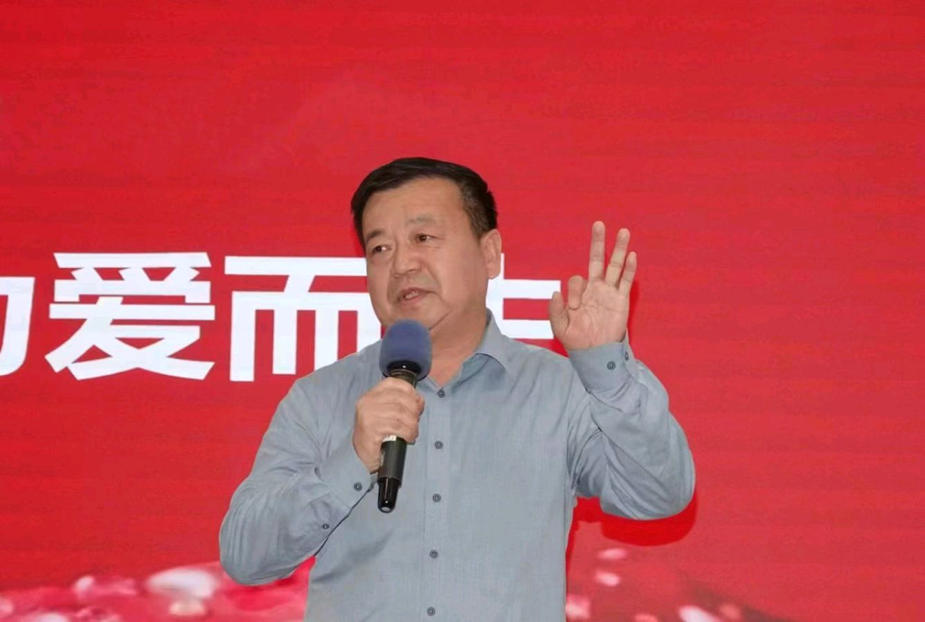【聚焦】守诚筑梦三十载 匠心传味暖人心——记全国先进个体工商户、阳谷金三角美食广场总经理 司全才（图7）