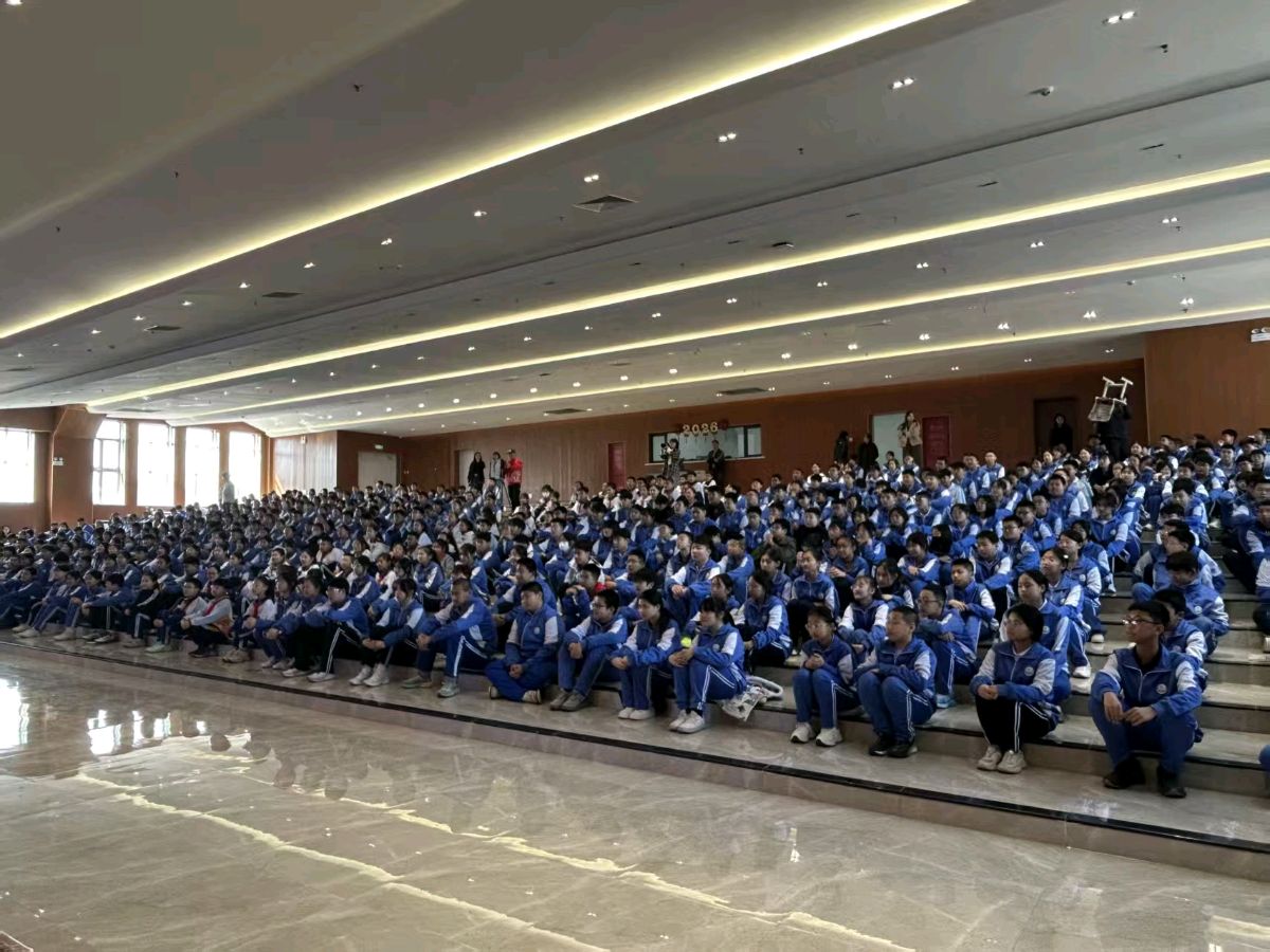国防铸魂润童心 战友深情暖人间——一次难忘的校园国防教育记忆（图10）