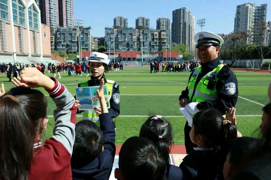 【散文】《同护春芽共成长——写在第31个全国中小学生安全教育日》 作者: 强军/陕西宝鸡(图5)