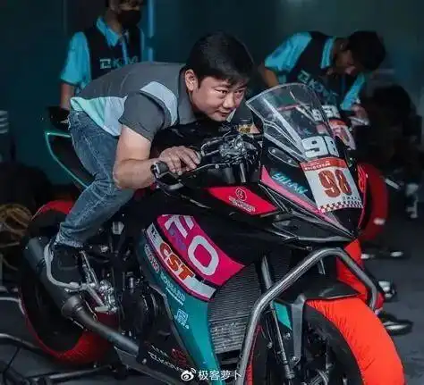🇨🇳【中国诗人】第1323篇（名家风采）传奇与神话//文：水云居士（图5）