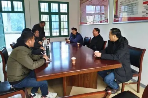 《七律·青春热血写华章——写给旌德县党史（方志）研究室各位同仁》作者：喻忠国 [中国现代诗歌文化传媒]（图5）