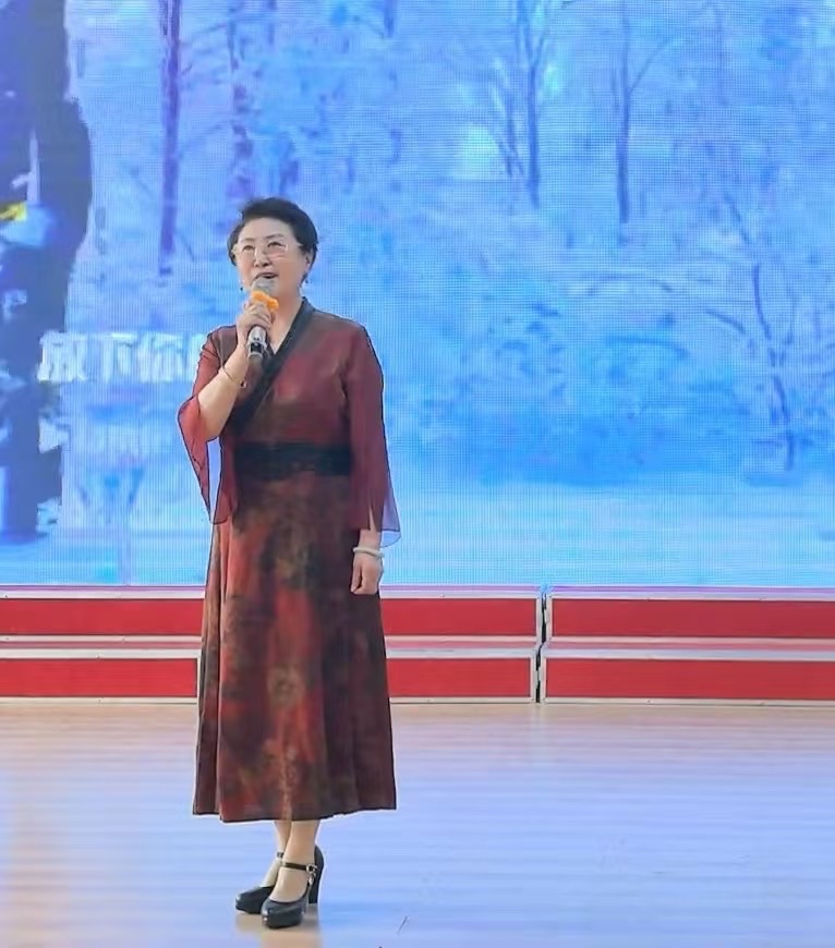 句句颂春思故人，声声皆是爱诵情——松安朗诵团朗诵会纪实，作者，金子（图7）