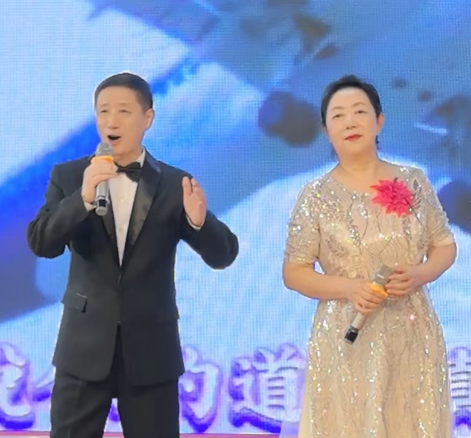 句句颂春思故人，声声皆是爱诵情——松安朗诵团朗诵会纪实，作者，金子（图10）