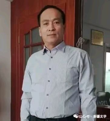 聆听 ‖ 紫菱菱朗诵《未入梦的父亲》作者/操山春（图2）