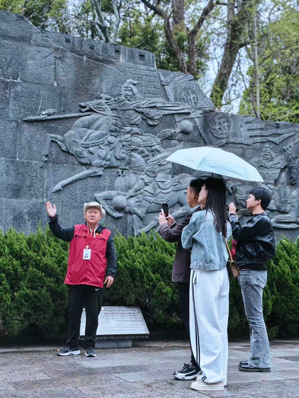 周智敏：学校放春假，春游黄鹤楼（图4）
