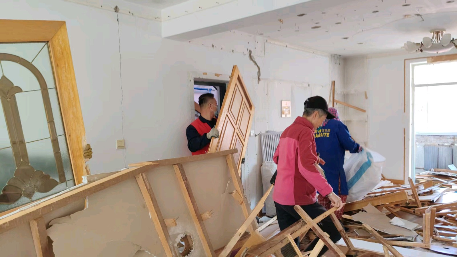 爱心传递暖人心 志愿助老显真情（图3）
