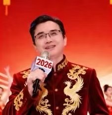 海外头条：炼金的仪式：论纤夫《与一只红狐对视》中的意象生成｜作者||桂清扬（图7）