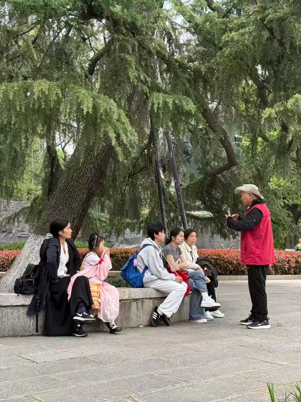 周智敏：清明登古楼（图4）