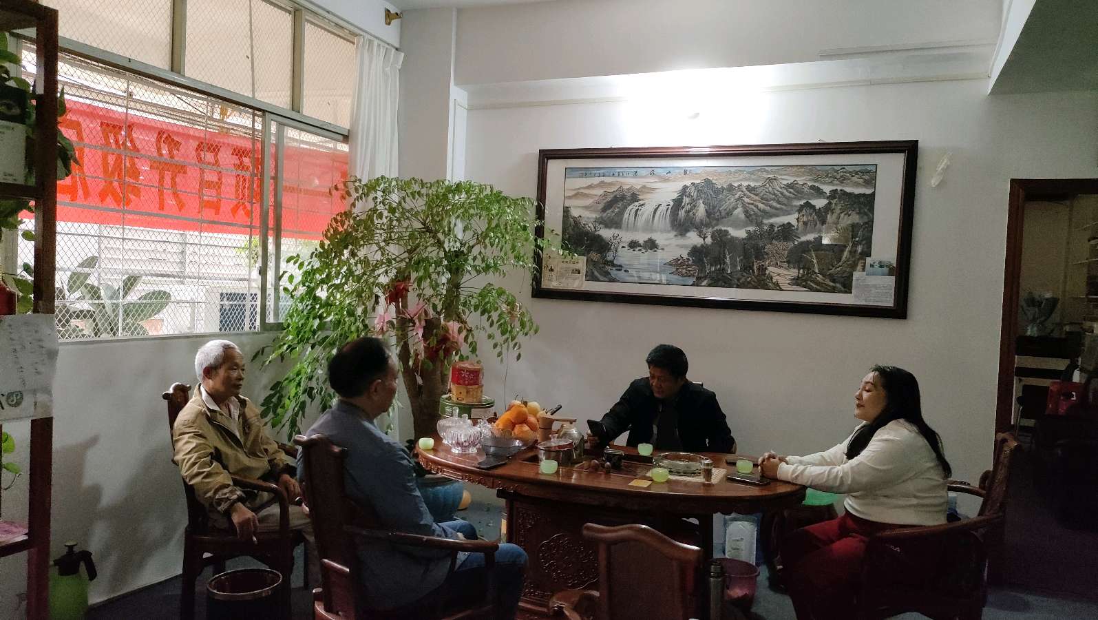 牡丹亭酱酒营销工作会议在植迁亿健康管理中心召开（图4）