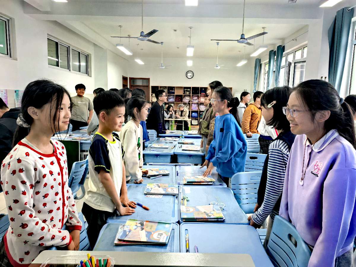 师者之风，立地顶天——小学生眼中的孟国泰人物形象（图2）
