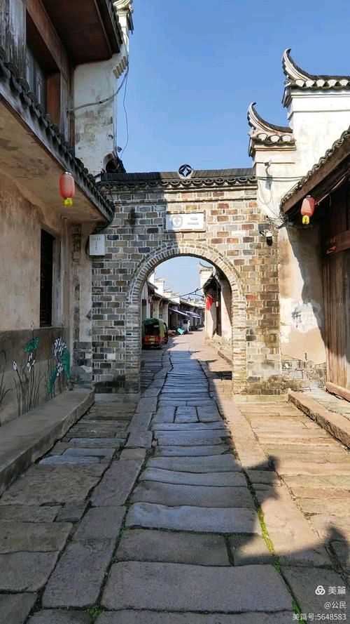 《七绝：老街（新韵）》文/侯洁——山东诗人（图2）