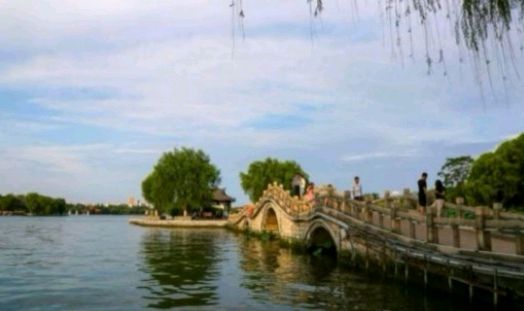 1428王建群诗选：明湖春深（图5）