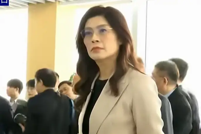 郑丽文访陆（图10）