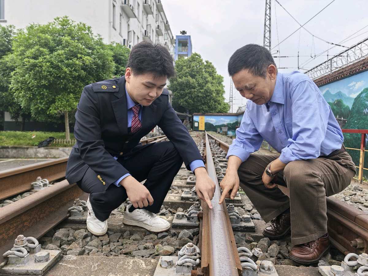 「两个主题学习教育心得体会」之五 远学青年榜样 近践初心使命‖“两个主题”学习教育心得体会（图2）