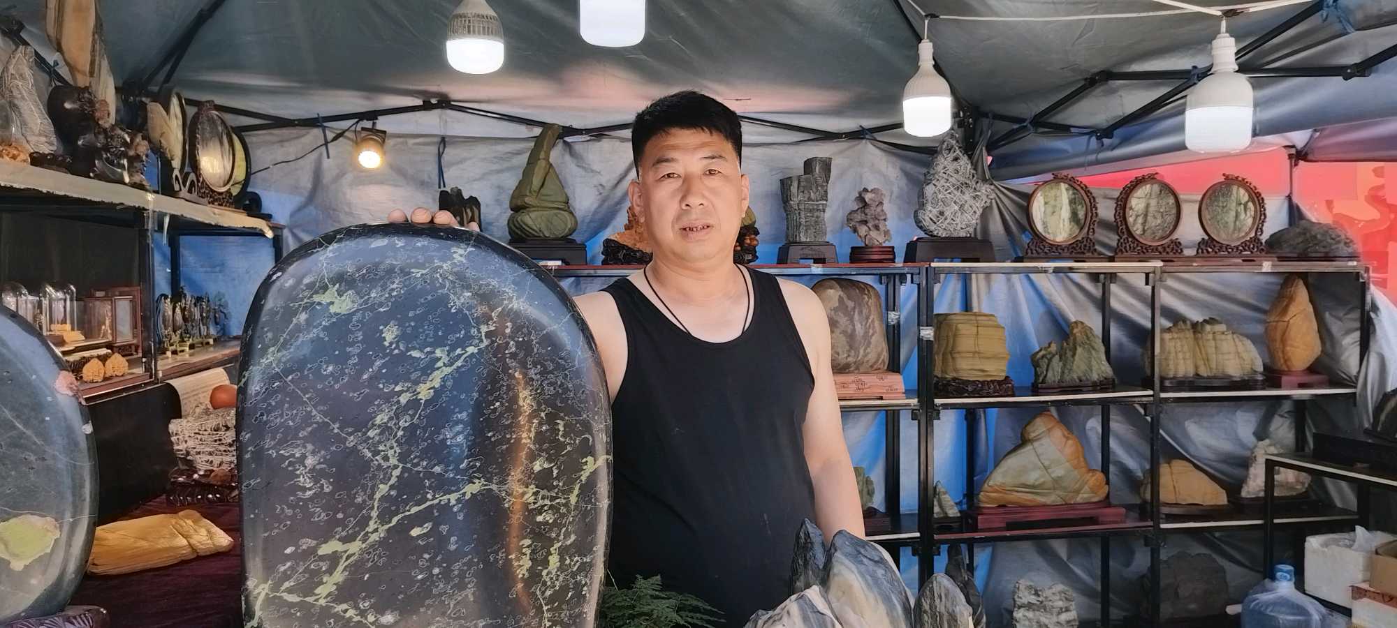 凝心聚力筑石展 ，无私奉献耀鹰城——平顶山市第四届“蓝鹰杯”国际石展组委会侧记（图16）