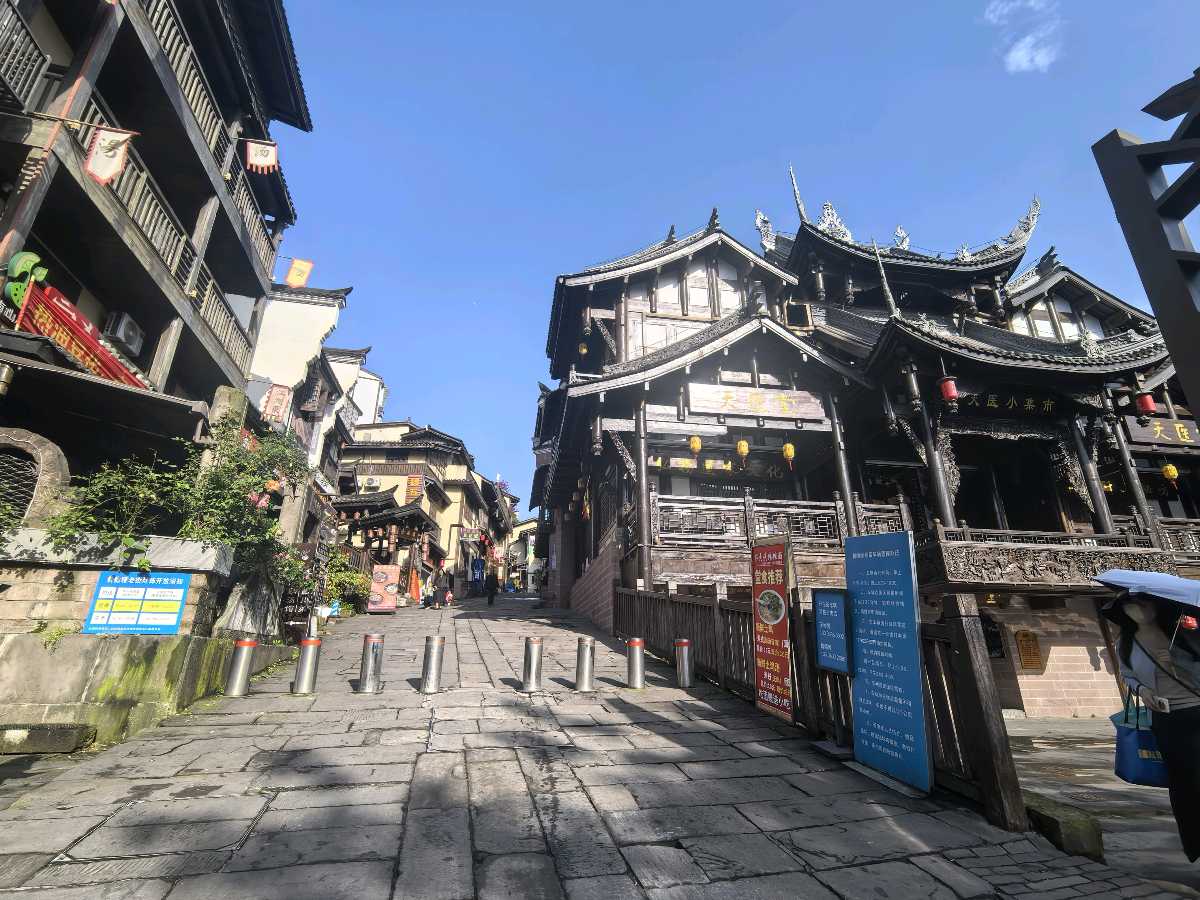 「文学动态」书香润南山 笔耕叙文脉——南岸区作协纪实文学创委会文学创作阅读分享会落幕
