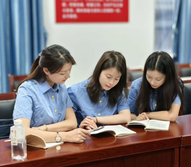「两个主题学习教育心得体会」之十六‖弘扬长征精神 汲取榜样力量 践行涪工青年担当（图5）