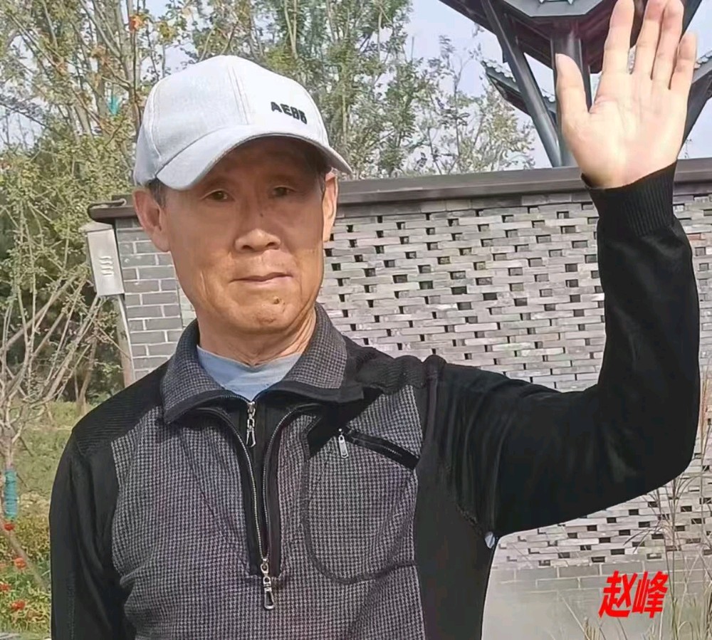 《鲁源文苑群友庆五一诗歌刘友艳国画评论作品选粹》作者/鲁源文苑诗人(图4)