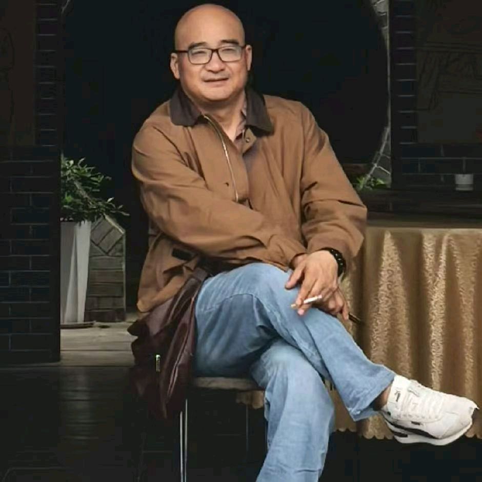 爱是只要爱情