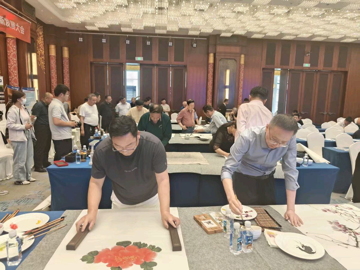 跨界融合赋能发展 翰墨丹青点亮盛会——第三届济南都市圈（聊城）物流节成功举办（图3）