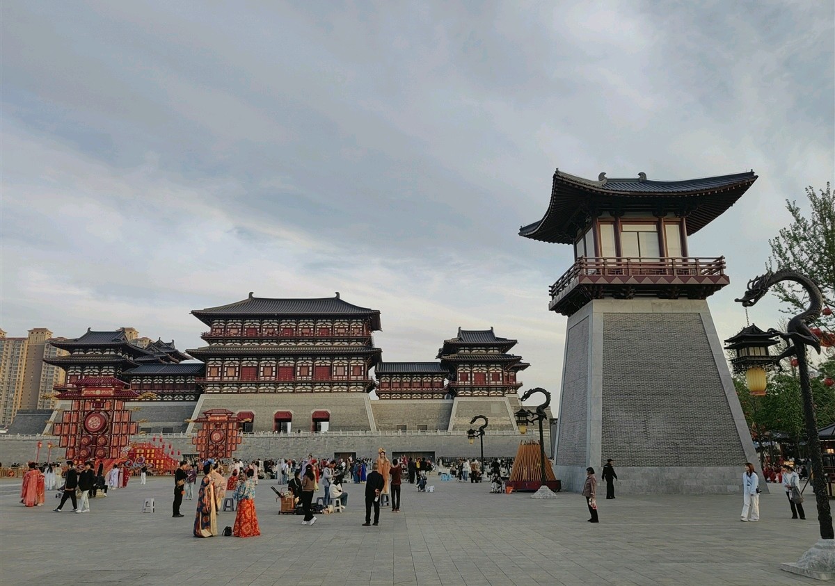 满庭芳 . 隋唐应天门/江冲（图3）