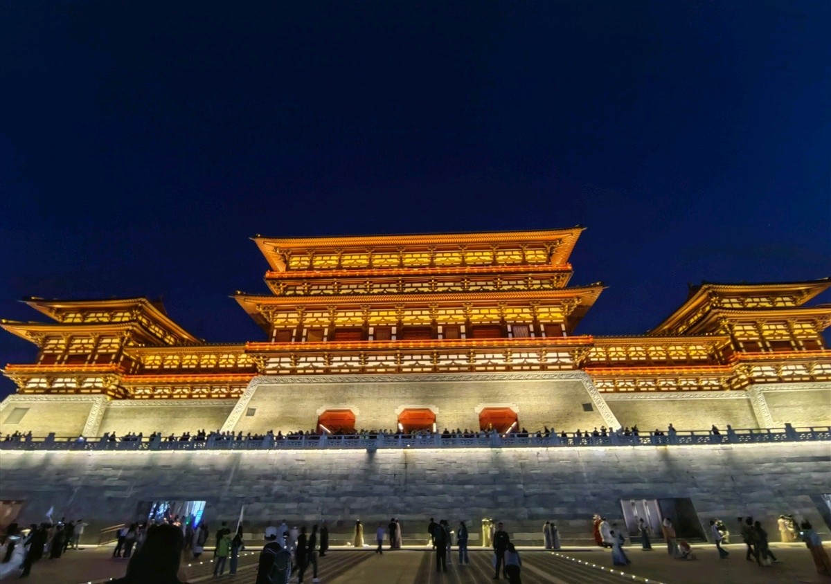 满庭芳 . 隋唐应天门/江冲（图24）