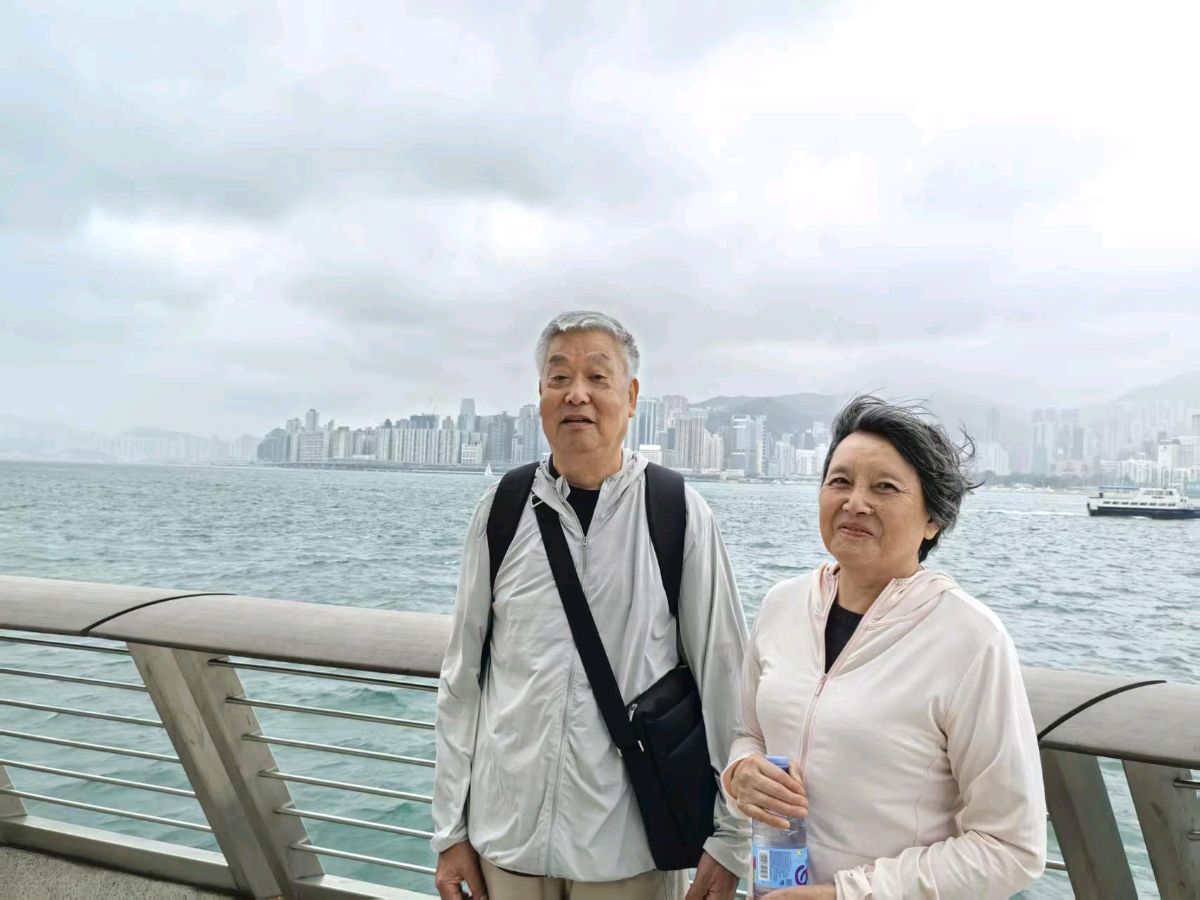 七言排律诗 南 国 匝 月 辞一一南国行之二十二/作者：李庆明（图5）