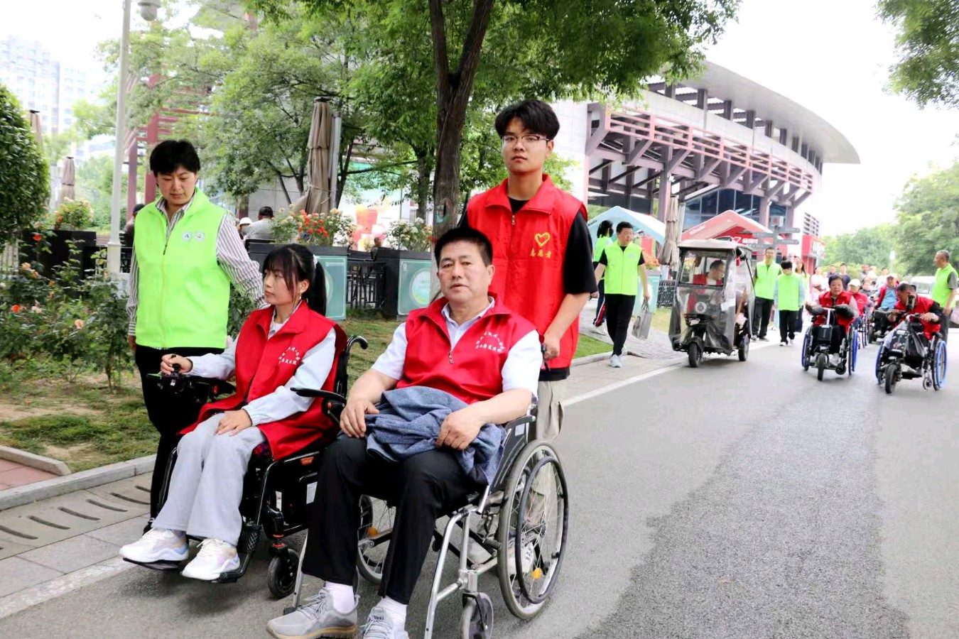 情暖助残日 无碍伴同行： 聊城开展助残主题体验活动（图2）