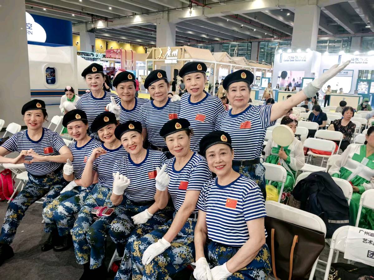 戎装映花城，银龄竞芳华——广州退役军人海剑艺术团闪耀“丝路银龄·舞动广州”大赛舞台（图2）