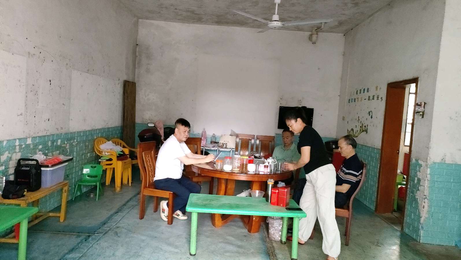 谢氏荷包胙走进大余健康家园（图4）