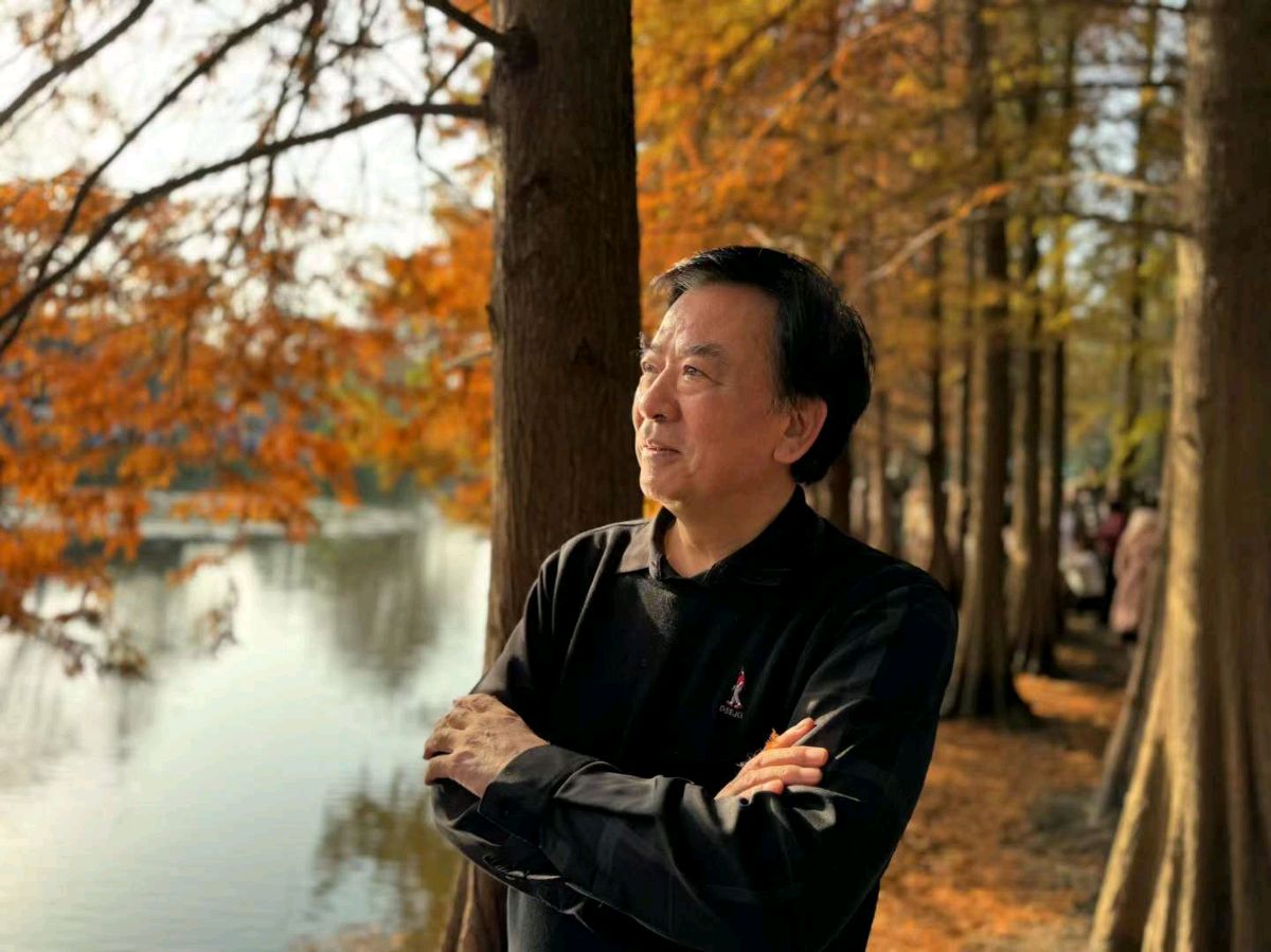 北京头条【明亮的日子】作者：雪丰谷 ‖ 东方《品语亭》诗社总社