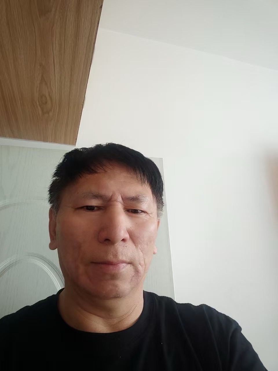 海外头条：孙书海短篇小说 （中国 黑龙江）谁家的豪车（图6）