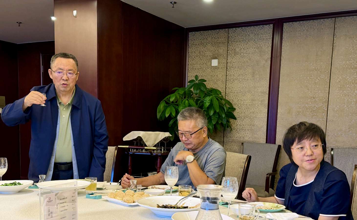 【再相聚】京雨潇潇老友聚： 文/解 放（发于北京）（图12）