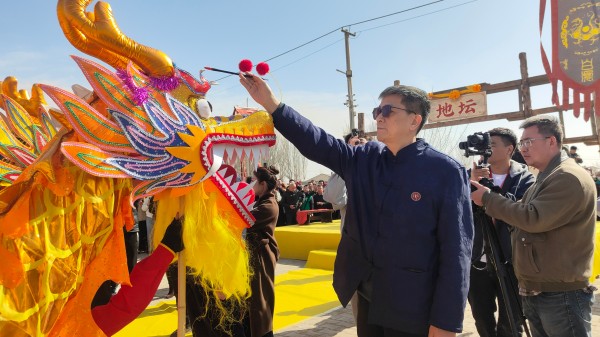 道开天地 龙耀中华——记当代龙文化宗师·陈兆威(图3)