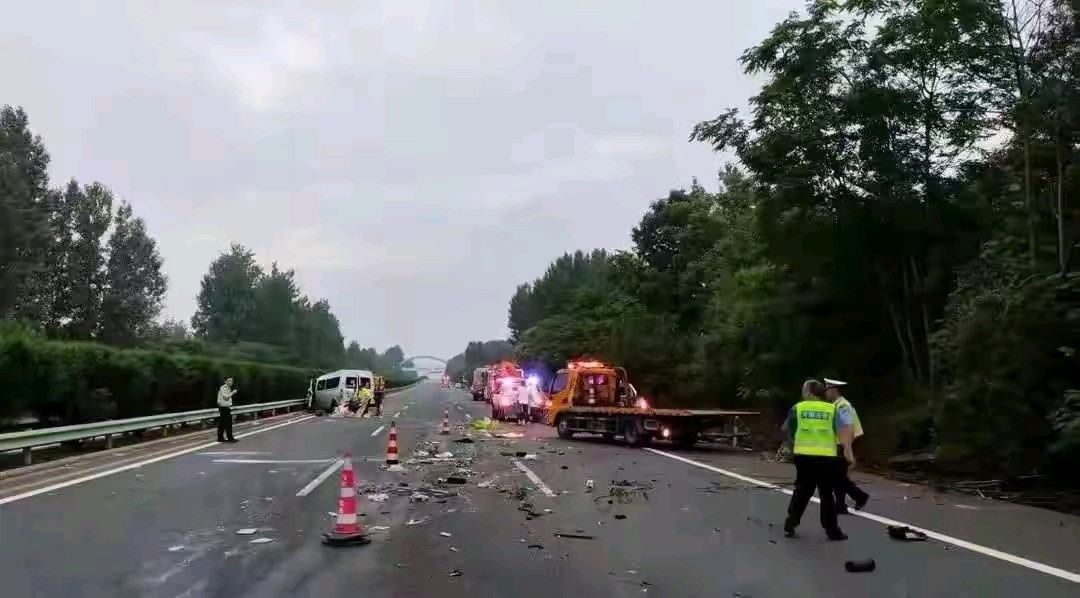【铁血军魂】天天跑的非法营运车，为何管不住？——杭豫十三死惨剧背后的底层之痛 一一军声