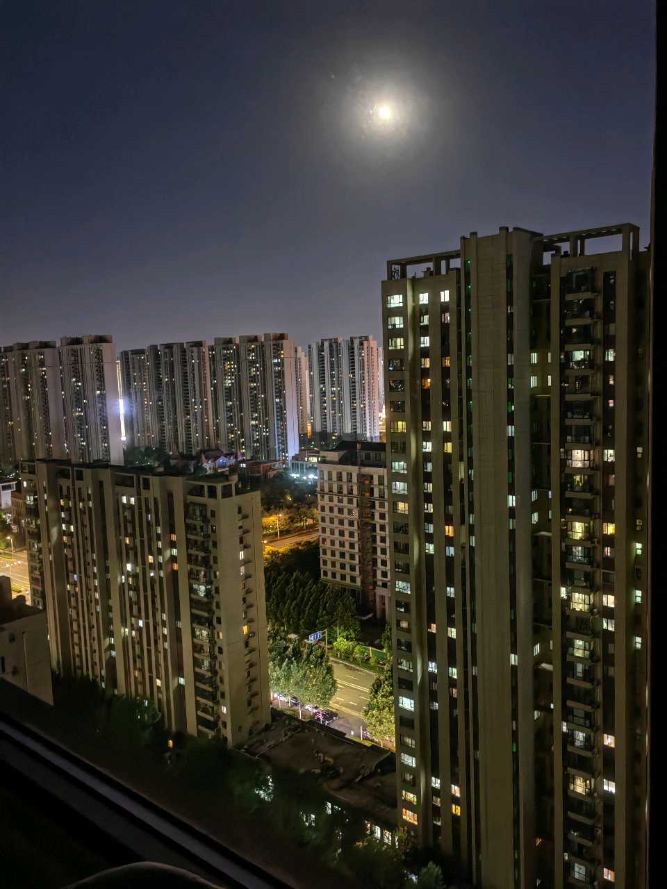 十四的月亮🌙