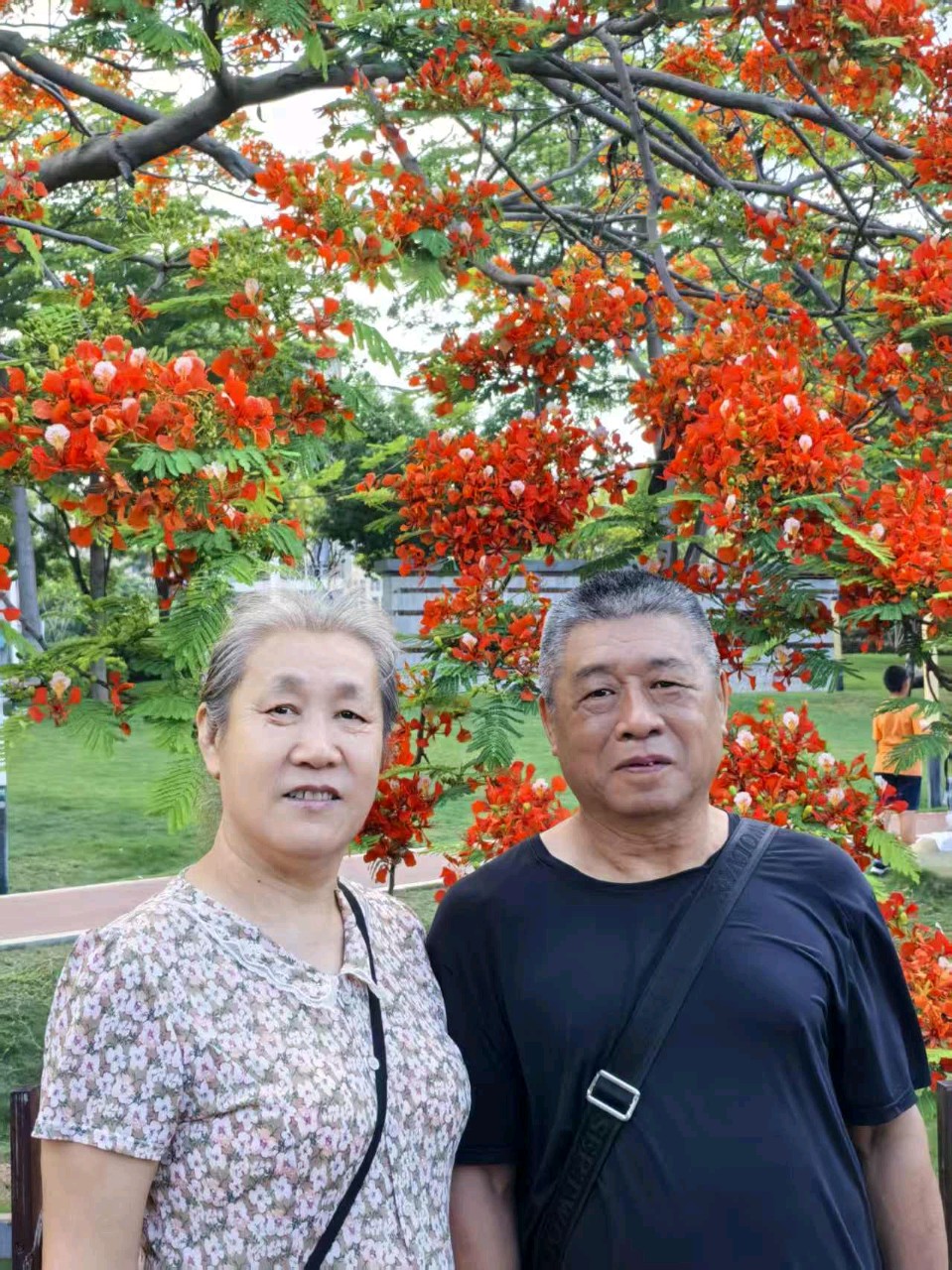 北京头条～情系花间 印文玉 徐婉丹 || 东方《品语亭》诗社总社（图2）