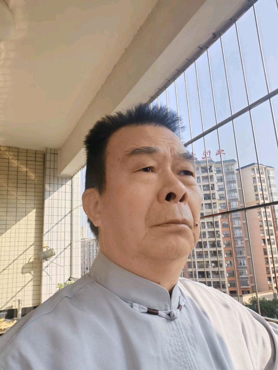 【六一七星光】当代诗人南山翁组诗~都市头条2026