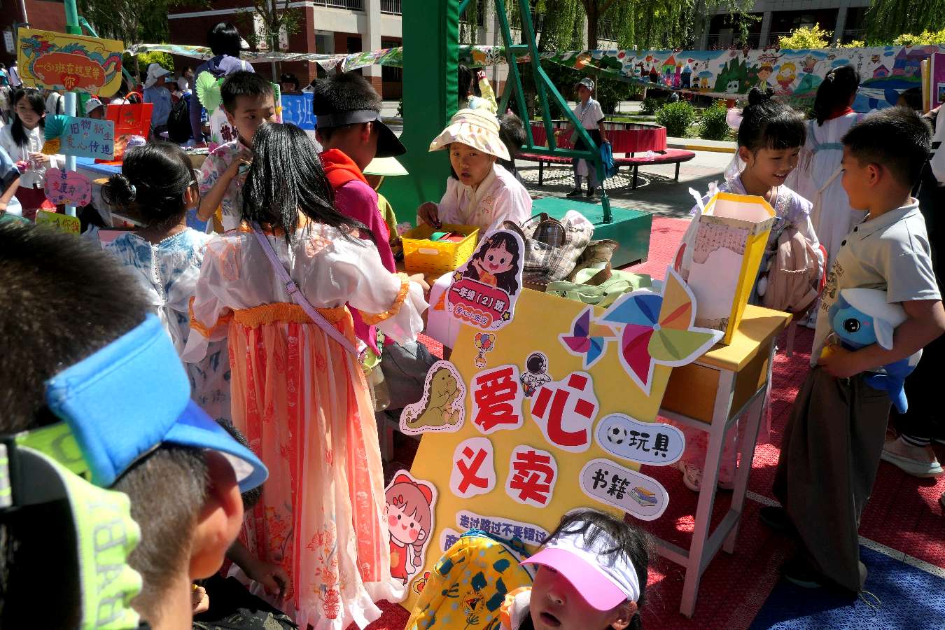 银川:小同学的“买卖”（图3）