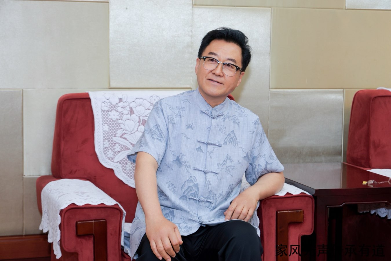 海外头条：蓝莓朗诵《“金梅人〞之歌》 [歌词] ༇朝晖༻（图6）