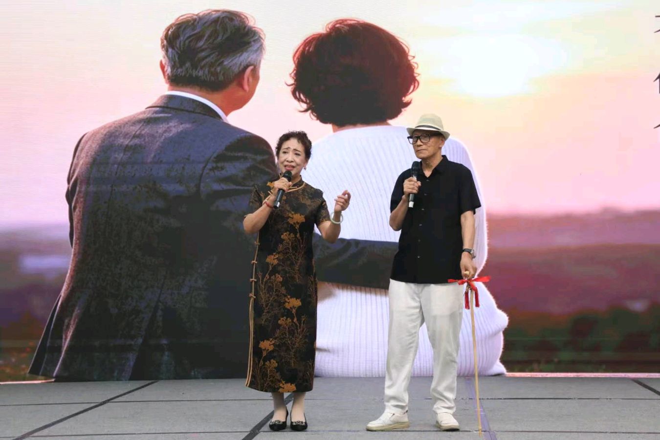 （照片版）“吟诗唱晚写春秋”一周年庆典展播（图126）