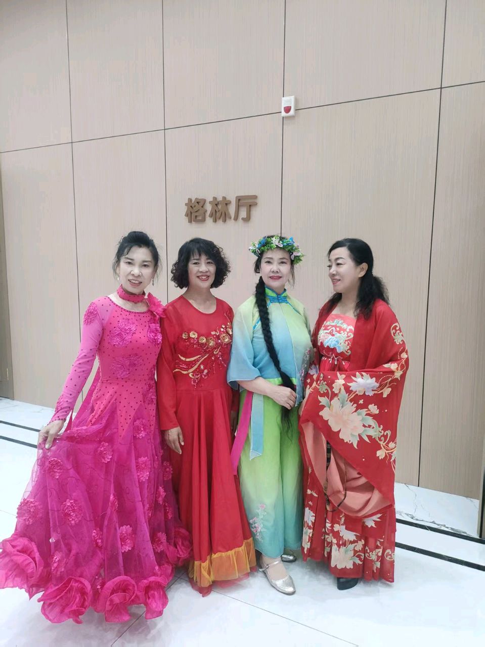 （照片版）“吟诗唱晚写春秋”一周年庆典展播（图17）
