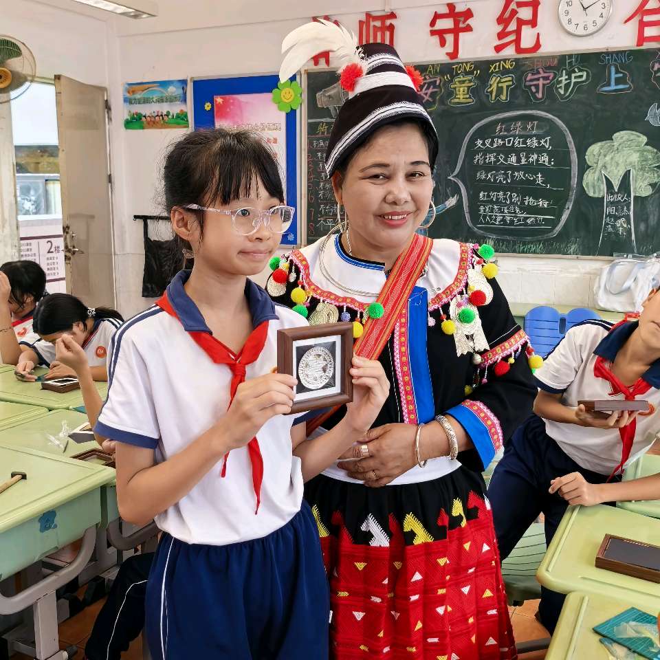 小龙趁景闹端阳 非遗匠心润童心（图20）